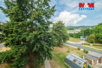 Nabízíme Vám velmi pěkně řešený byt v osobním vlastnictví o 
