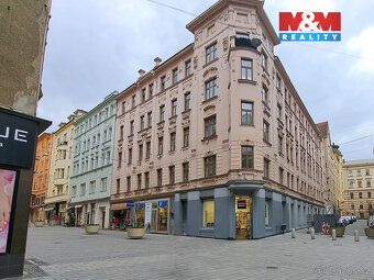 Pronájem obchodního prostoru o rozloze 128m2. Obchodní prost