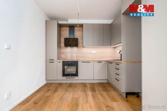 Nabízíme k prodejmu byt 2+kk o podlahové ploše 56 m² s nadst