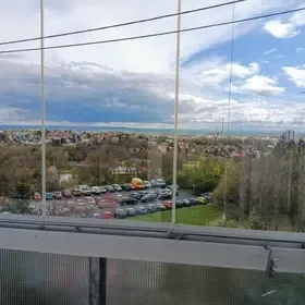 Prodej družstevního bytu 1 + 3 se dvěma zasklenými balkóny, 