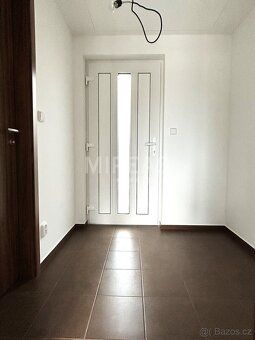 Nabízíme Vám k pronájmu byt 1+kk o velikosti 27 m2, s teraso