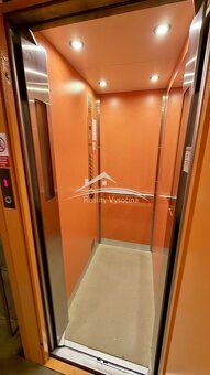 Nabízíme k pronájmu velmi pěkný byt 3+1 o velikosti 73 m² se