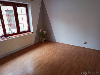 Prodej rodinného domu dispozice v centru města Skuteč. Dispo