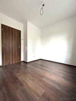 ízíme Vám k pronájmu byt 2+kk o velikosti 35 m2, s terasou 1