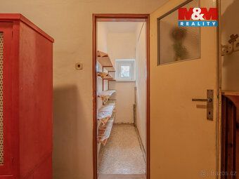 Prodej bytu 2+1 o užitné ploše 75 m² v Krhanicích, nedaleko 