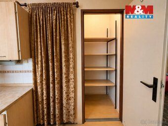 Nabízíme byt 3+1 o výměře 67,4 m², který je v původním stavu