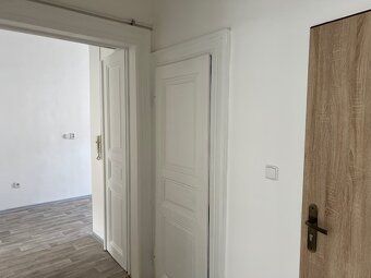 Pronájem bytu 3+kk, 63 m² – Praha Vršovice / Vinohrady Nabíz