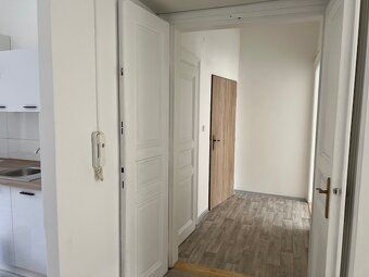 Pronájem bytu 3+kk, 63 m² – Praha Vršovice / Vinohrady Nabíz