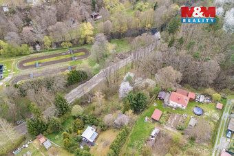 Nabízíme k prodeji krásnou zahradu o celkové rozloze 1320 m²