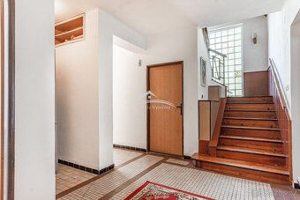 V exkluzivním zastoupení nabízíme pěkný zděný rodinný dům 4+