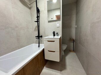Nabízíme ke koupi světlý byt 2+1 o velikosti 44,44 m² v Ostr