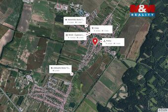 Prodej samostatně stojícího rodinného domu v centru obce Tvr