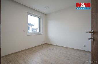 Nabízíme k prodeji moderní novostavbu rodinného domu o dispo