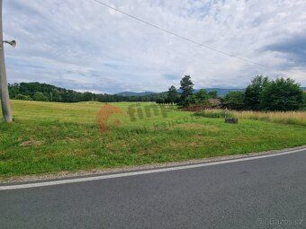 Nabízíme k prodeji stavební pozemek 1489 m2 v obci Černá Vod