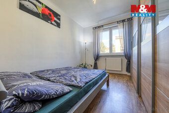 Prodej bytu 3+1 s balkonem v obci Tlučná nedaleko Plzně. Byt