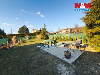 Nabízíme k prodeji útulnou samostatnou chatu 2+kk o užitné p
