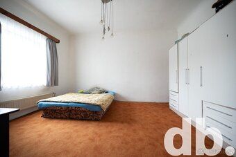 Ev.č. 01731 Nabízíme k prodeji volně stojící, částečně podsk