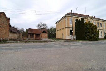 Ev.č. 20342 Nabízím k prodeji stavební pozemek o výměře 815 