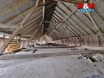 Nabízíme k prodeji výrobní areál s pozemky o celkové výměře 