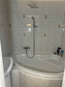 Nabízíme k prodeji byt 2+1 s užitnou plochou 56 m2 , na adre