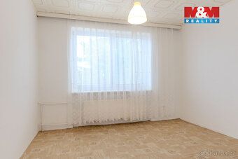 Nabízíme k prodeji byt 3+1 o užitné ploše 74 m² v klidné čás