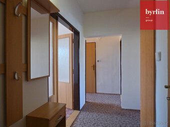 Nabízím k pronájmu prostorný byt o dispozici 3+1 s výměrou 7