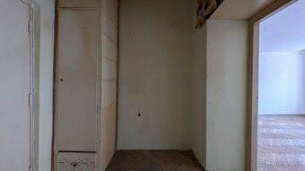 Městská část Praha 10 nabízí k prodeji bytovou jednotku form