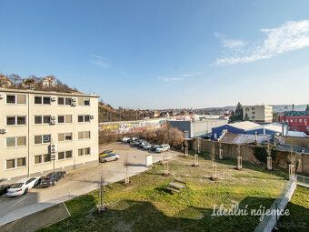 K dlouhodobému podnájmu nabízíme byt o dispozici 1+kk v oblí