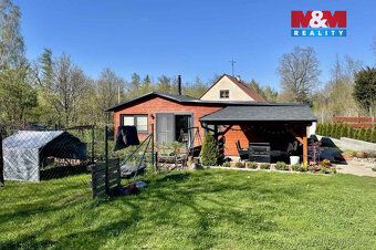 Nabízíme Vám k prodeji dřevostavbu rodinného domu na polosam