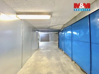 Nabízíme k prodeji samostatnou, uzamykatelnou garáž v podzem