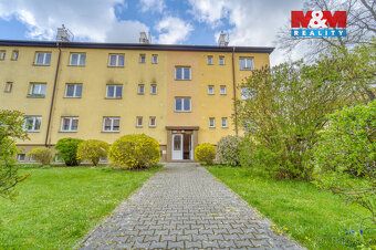 Nabízíme k prodeji prostorný byt 3+1 o užitné ploše 70 m². B
