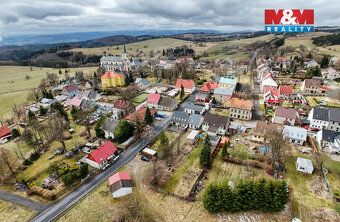 Nabízíme k prodeji samostatně stojící rozestavěnou stavbu ro