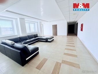 Nabízíme vám pronájem bytové jednotky 1+kk včetně zařízení (