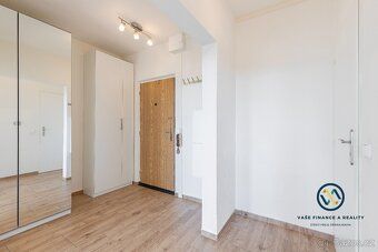 Nabízíme k pronájmu byt o dispozici 2+kk a celkové výměře 42