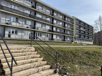 Nabízíme k pronájmu zrekonstruovaný byt 1+kk o ploše 25 m2 v