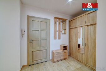 Nabízíme k pronájmu byt 2+kk po kompletní rekonstrukci, kter