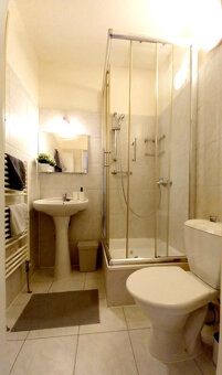 Nabízíme k pronájmu byt 2+kk o celkové ploše 38 m² s patrem 