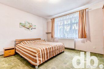 Ev.č. 01782 Nabízíme k prodeji samostatně stojící rodinný dů