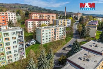 Exkluzivně nabízíme k prodeji pěkný byt o dispozici 2+1 a vý