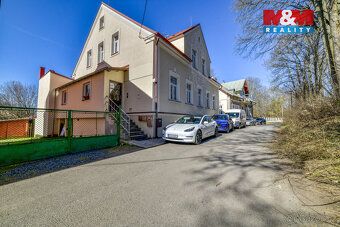 Pronájem velmi pěkného, zrekonstruovaného bytu 3+kk v prvním