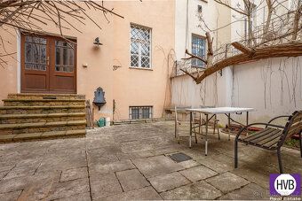 Nabízíme na prodej byt 1+kk o velikosti cca 16 m2, osobní vl