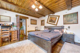 Prodej dvougeneračního rodinného domu, 200 m², Všechlapy Jen