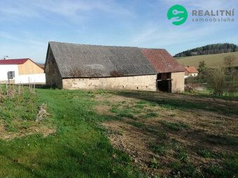 Nabízíme k prodeji chalupu (cca 145m2) se stodolou (cca 220m