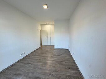 Rád Vám nabízím moderní byt o dispozici 2+kk v novostavbě, s