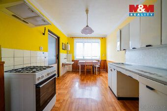 Nabízíme rohový rodinný dům v oblíbené obci Olešnice na Mora