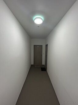 Nabízíme Vám k dlouhodobému pronájmu  zděný  byt  2+kk v OV 