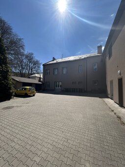 Nabízíme Vám k dlouhodobému pronájmu  zděný  byt  2+kk v OV 