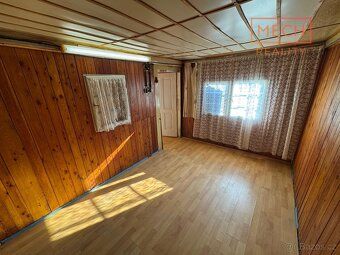 Nabízíme k prodeji pozemek o celkové ploše 176 m², nacházejí