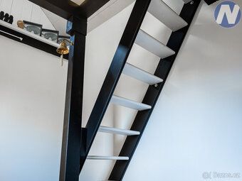 Nabízím k prodeji novou chatku se zahradu o výměře 1 165 m² 