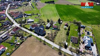 Nabízíme pozemek o celkové výměře 981 m² na krásném místě v 
